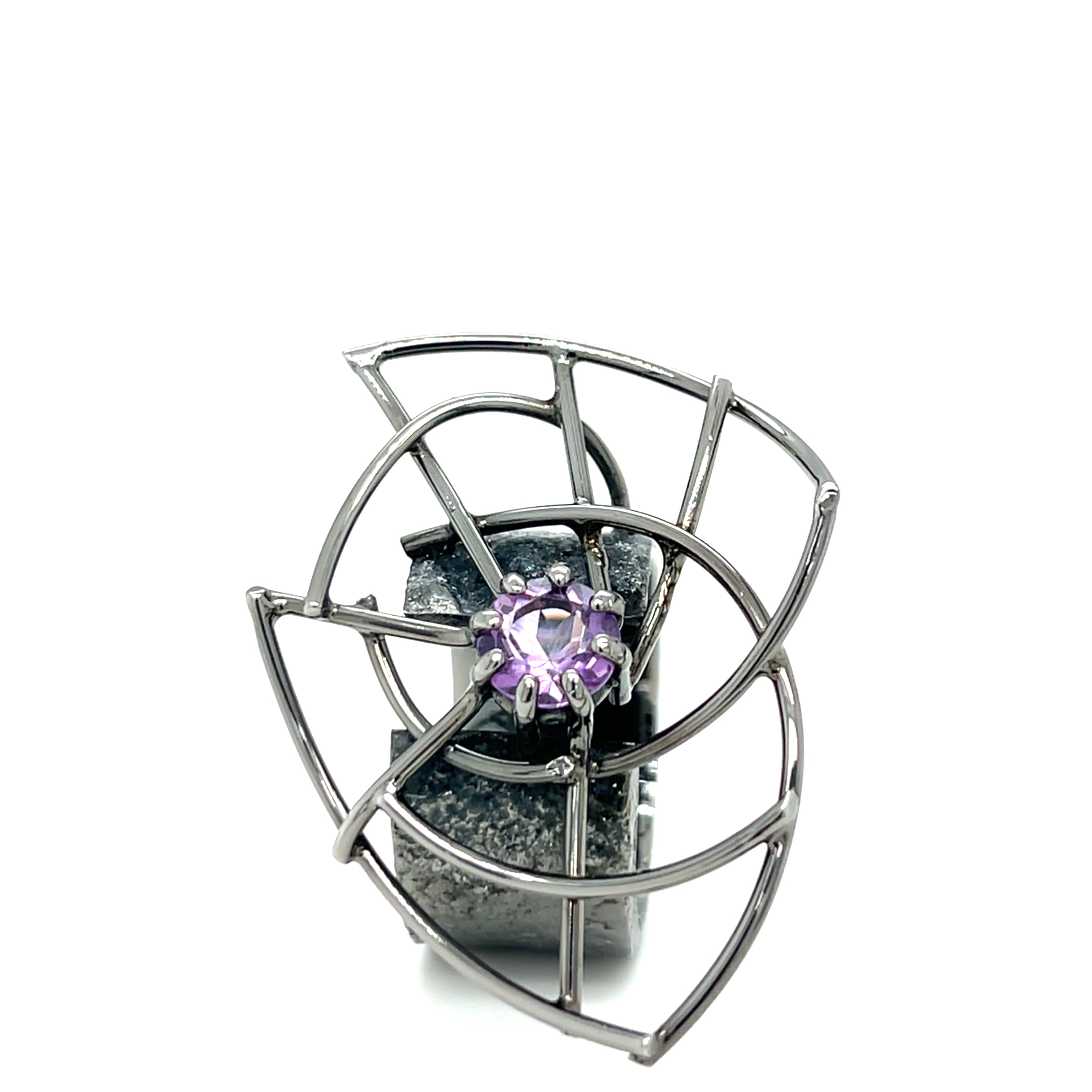 Spider Web- Ring with Amethyst – Sterling Silver, Black Rhodium